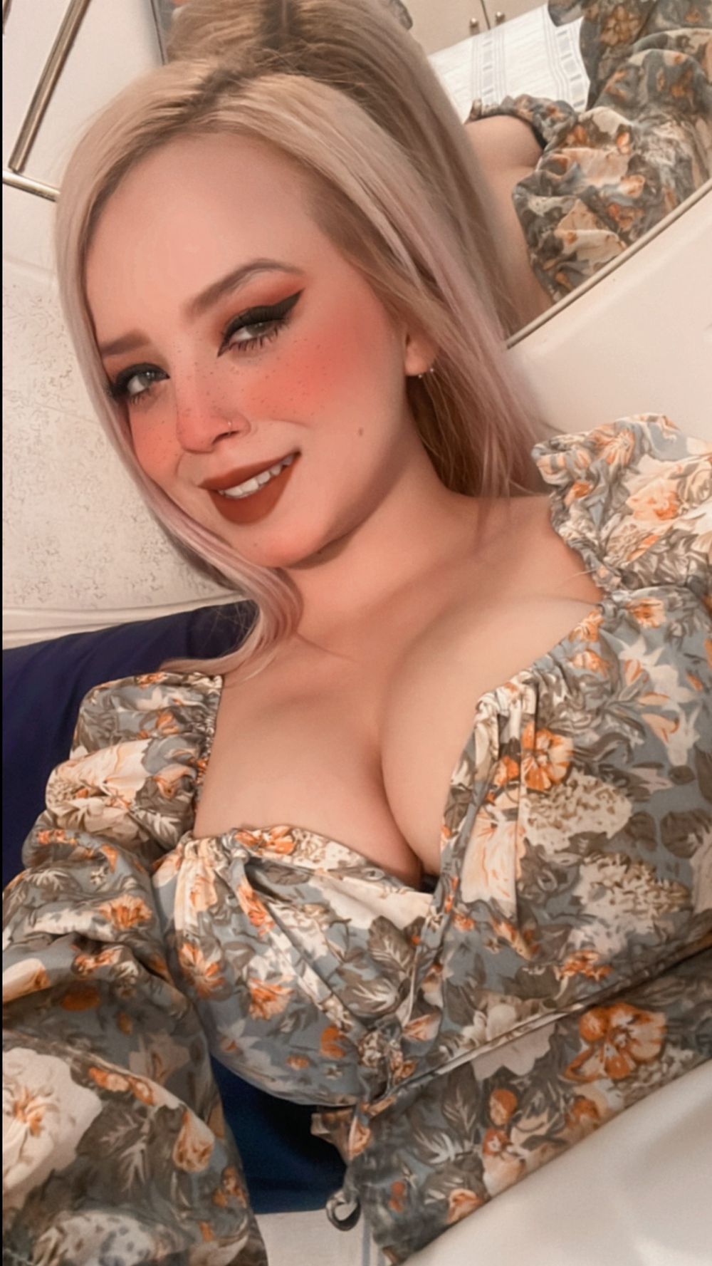 estherdeanda OnlyFans profile picture