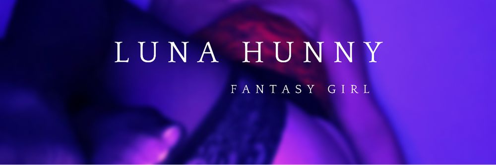 lunahunny OnlyFans wallpaper