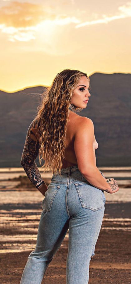 tattedfitchixk OnlyFans picture