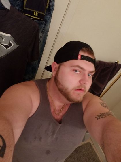 u37692400 OnlyFans picture