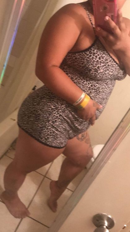 rayneblowkissesz OnlyFans picture