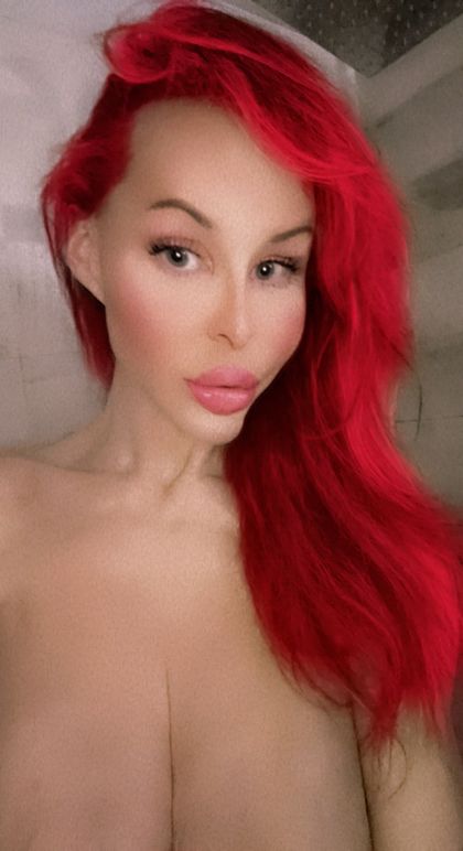 nikkiholliwood OnlyFans picture