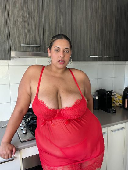 aussieecurves OnlyFans picture