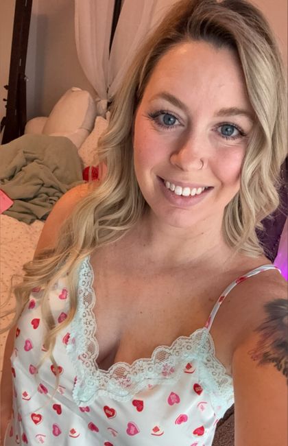 mrsblondebrewer OnlyFans picture