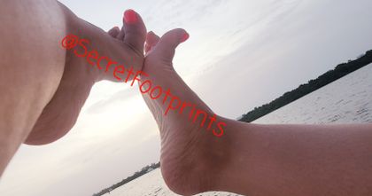 secretfootprints OnlyFans picture