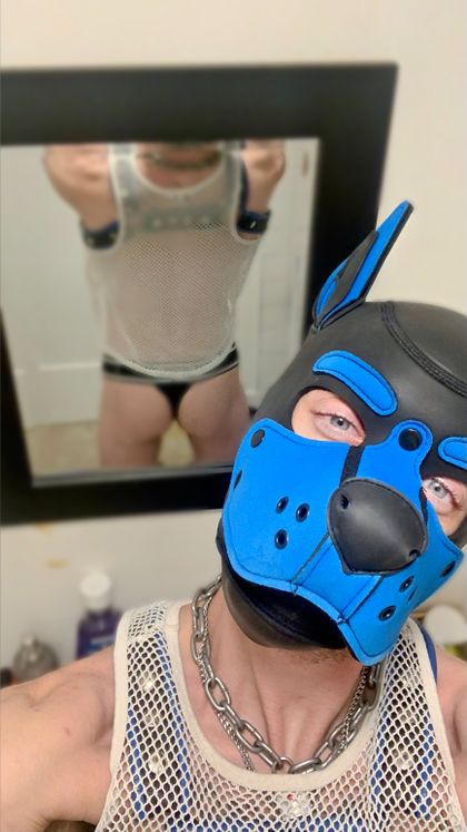 yourmansbestfriend OnlyFans picture
