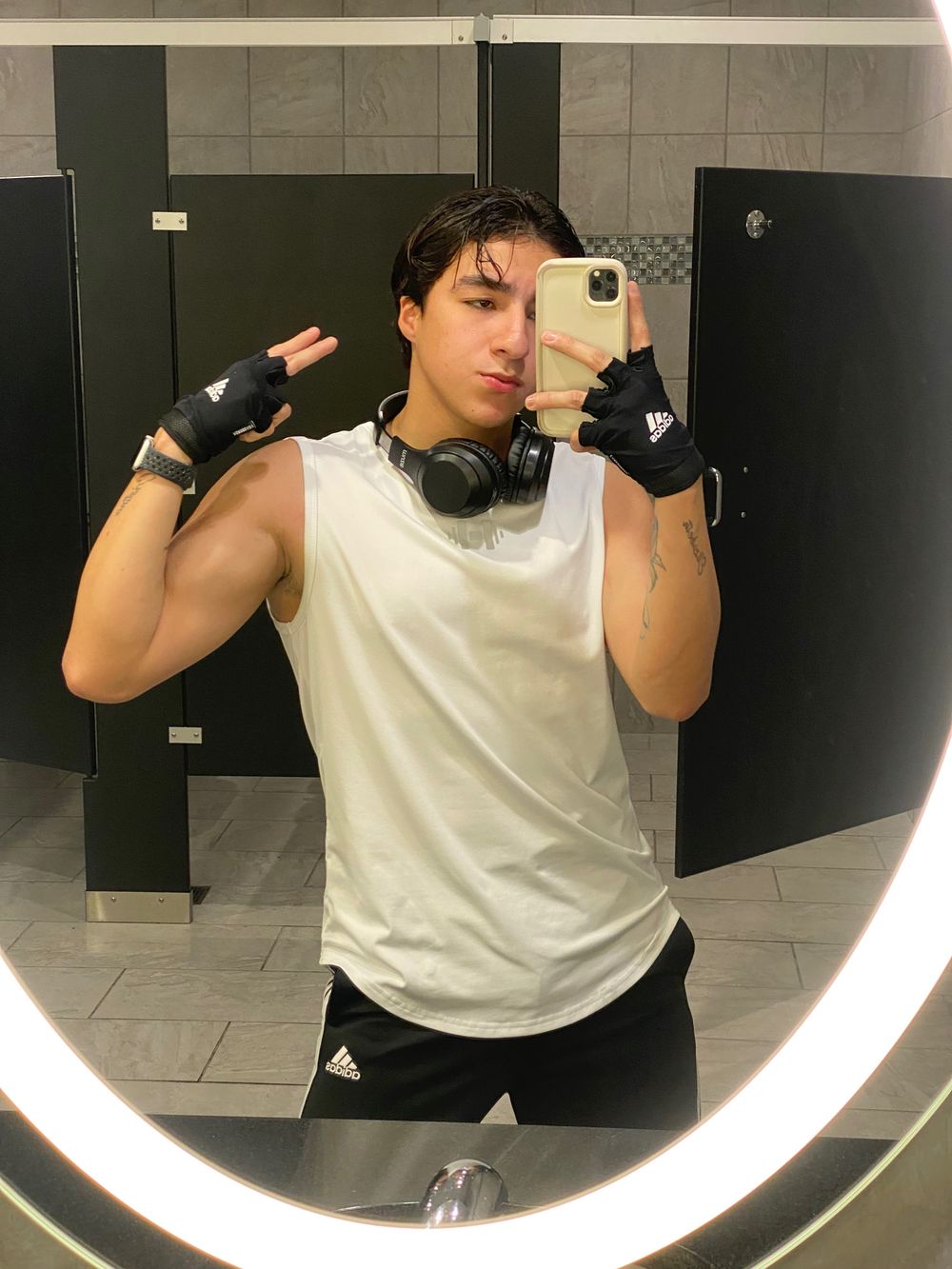 andrewgiraldo20 OnlyFans profile picture