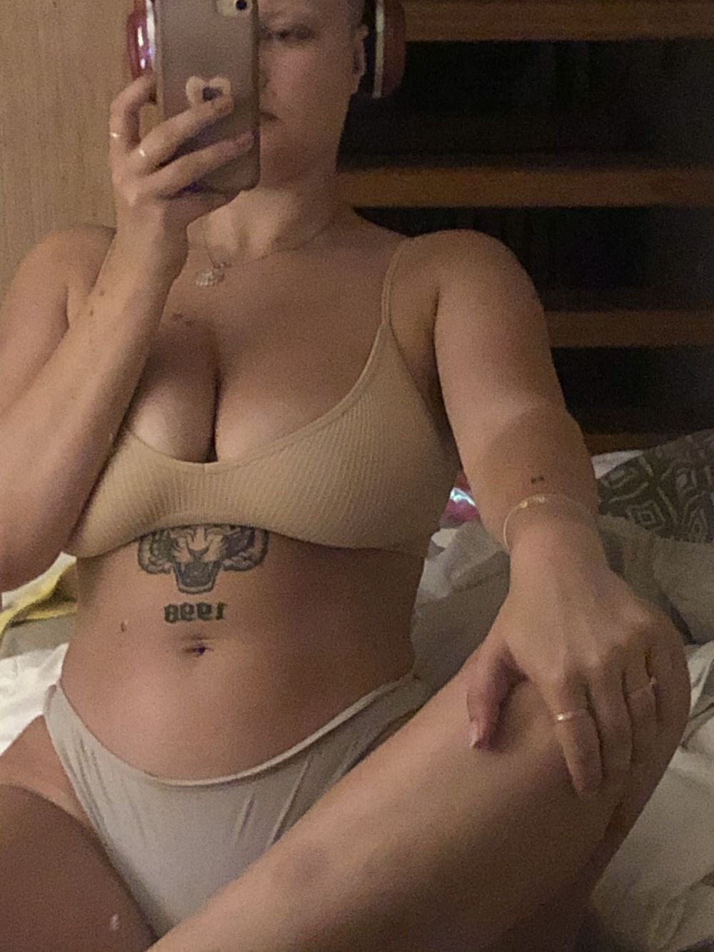 smallfeetfatass OnlyFans profile picture