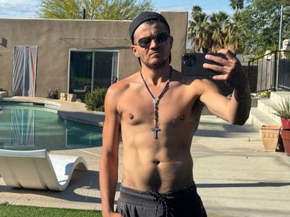 jarenauxx OnlyFans picture