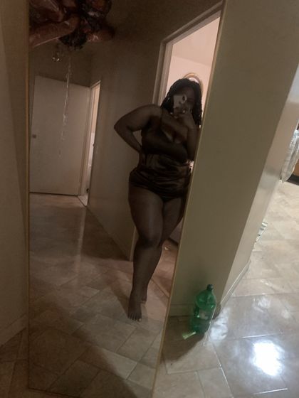 thrivinggoddesx OnlyFans picture