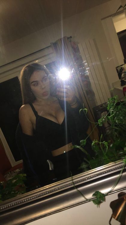 chloevand001 OnlyFans picture