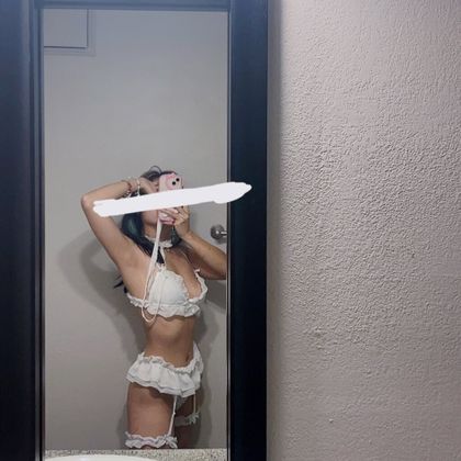 vviviennee OnlyFans picture