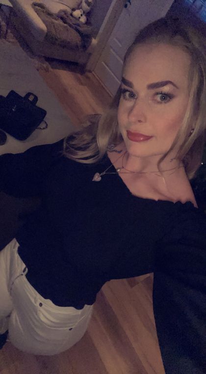 rosalievip OnlyFans picture