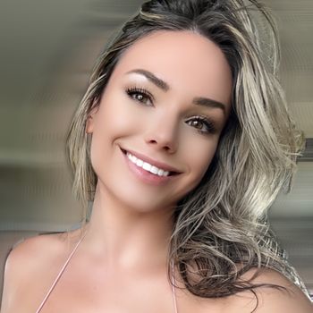 xxxvanessaxxx OnlyFans - Free Trial - Photos - Socials | FansMetrics.com