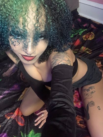 alittlesliceofhell OnlyFans picture