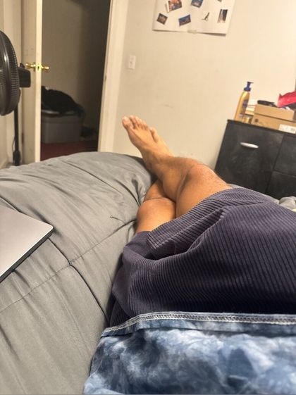 lickmytoessir OnlyFans picture