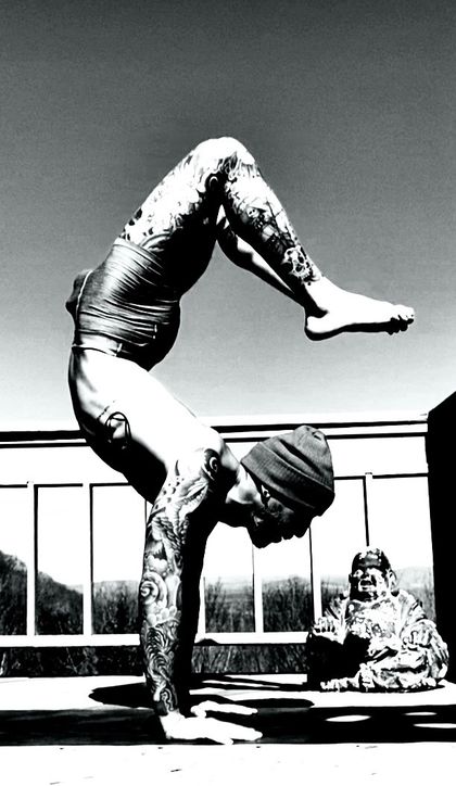 handstandhottie OnlyFans picture