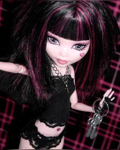 x_draculaura_x OnlyFans picture