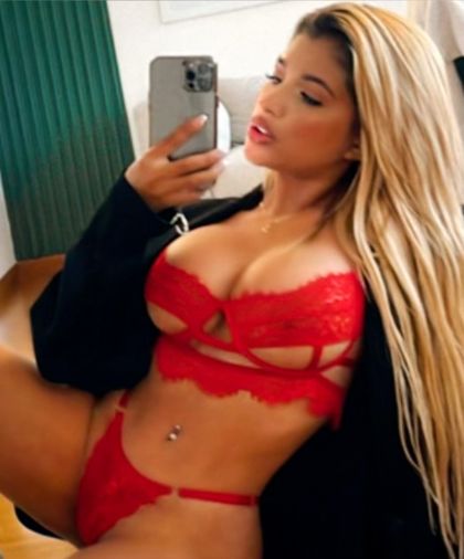 lauramirandaoficiall OnlyFans picture