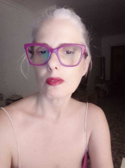 abrilsant_nuriatao OnlyFans picture