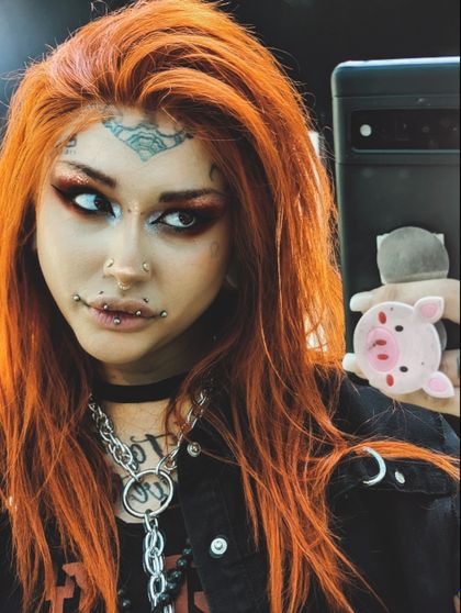 commie_goth_gf OnlyFans picture