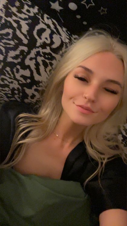 cumplaywithv OnlyFans picture