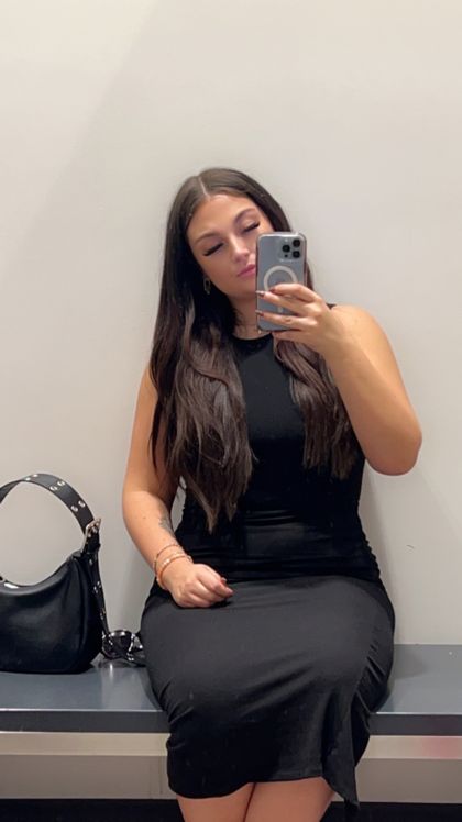 thedivinemrsm OnlyFans picture