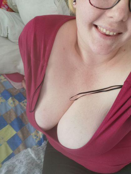 petiteanglaise OnlyFans picture