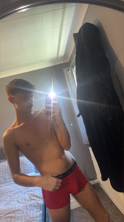 yorkshirelad02 OnlyFans picture