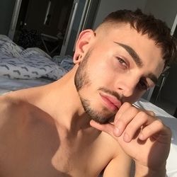 louislevant OnlyFans picture