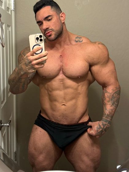 embama92 OnlyFans picture