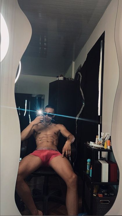 wilmar688 OnlyFans picture