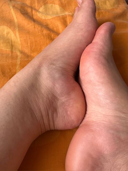 feetloveeu OnlyFans picture