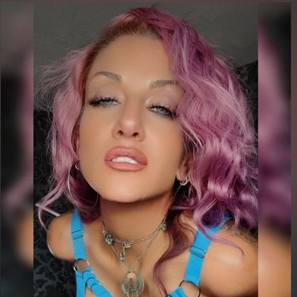 lily_phlowers OnlyFans picture
