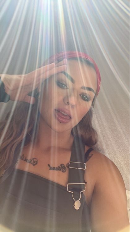 not_anna OnlyFans picture