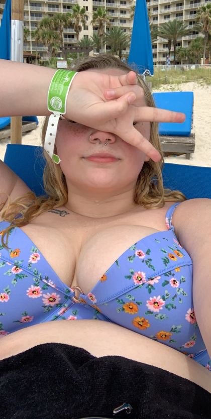 wh0re2 OnlyFans picture
