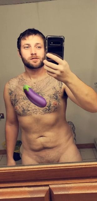 krisg14 OnlyFans picture