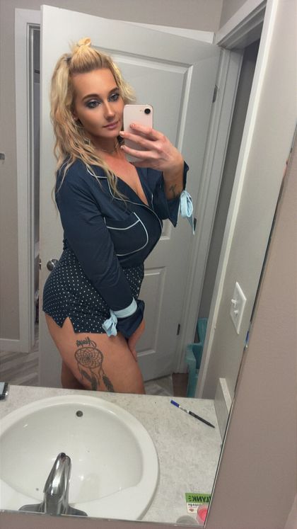 blondebby4you OnlyFans picture
