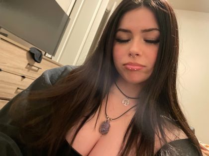 brattyxangel OnlyFans picture