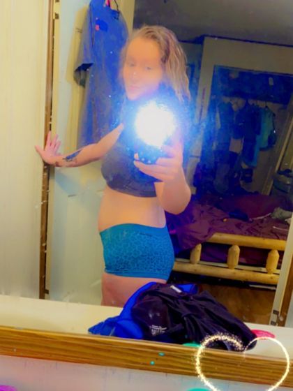 robbieandamber OnlyFans picture