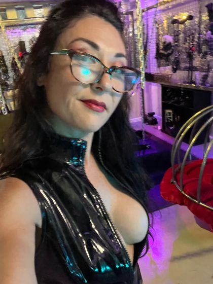 jezabelqueen OnlyFans picture