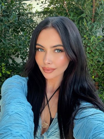 Sarina (QueenG)