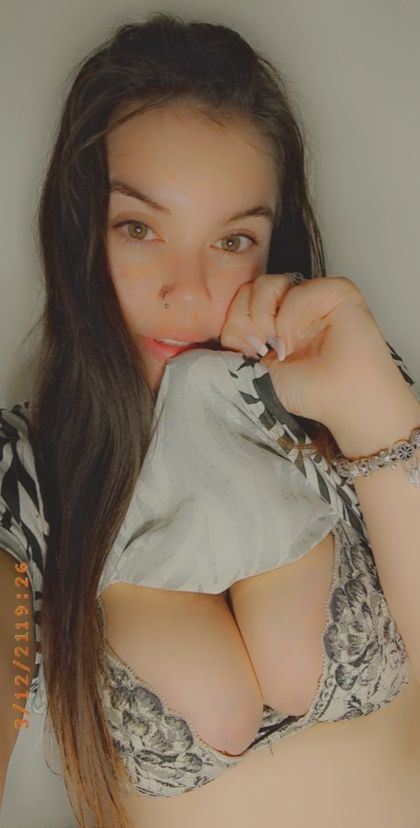 lovesara69 OnlyFans picture