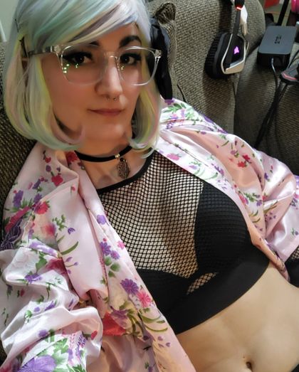 violetscolorfulcosplays OnlyFans picture