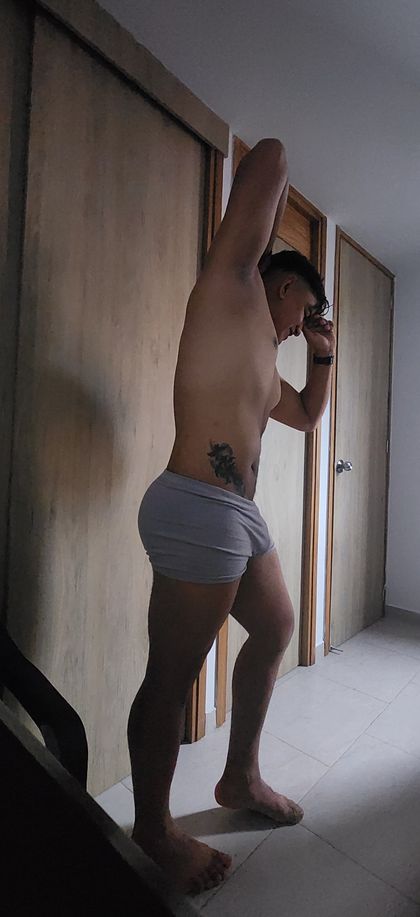 andysolanod OnlyFans picture
