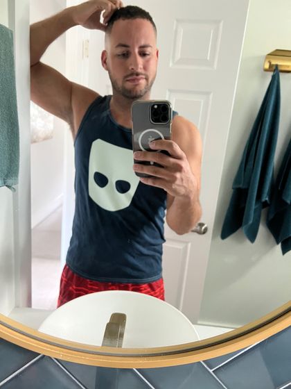 troybensonx OnlyFans picture