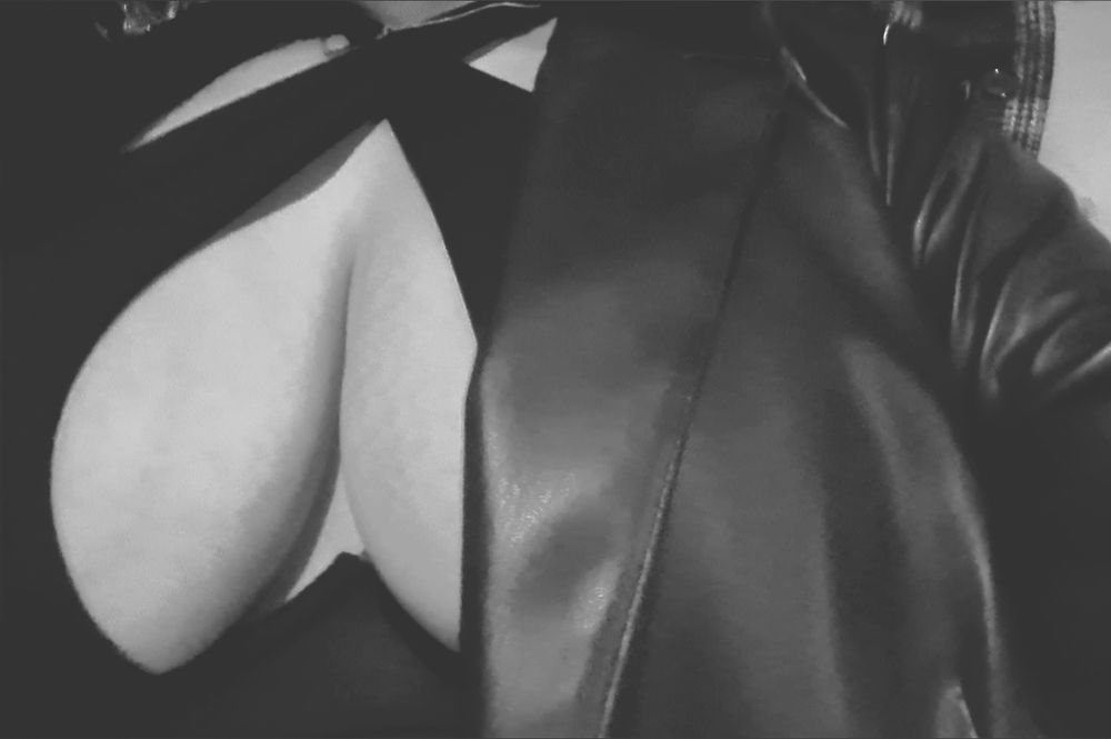 sugartits812 OnlyFans profile picture
