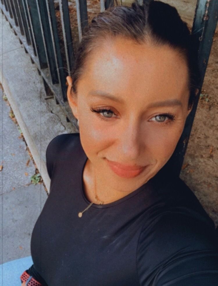 u282270824eliparis OnlyFans profile picture