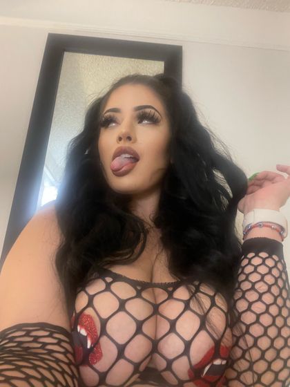 milaaxxllove OnlyFans picture
