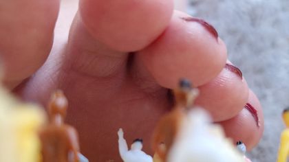 katy_adams_giantess_feet OnlyFans picture